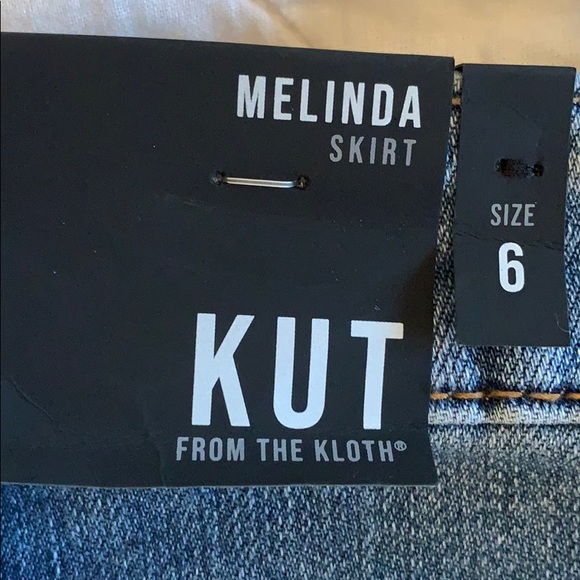 “Kut” Jean Skirt - Picture 4 of 6